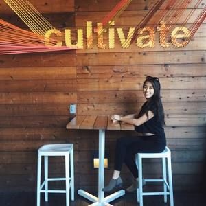 Meet your Posher, Jasmine